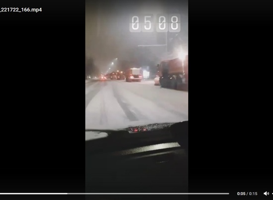Волгоградские автомобилисты оценили борьбу коммунальных служб со снегом